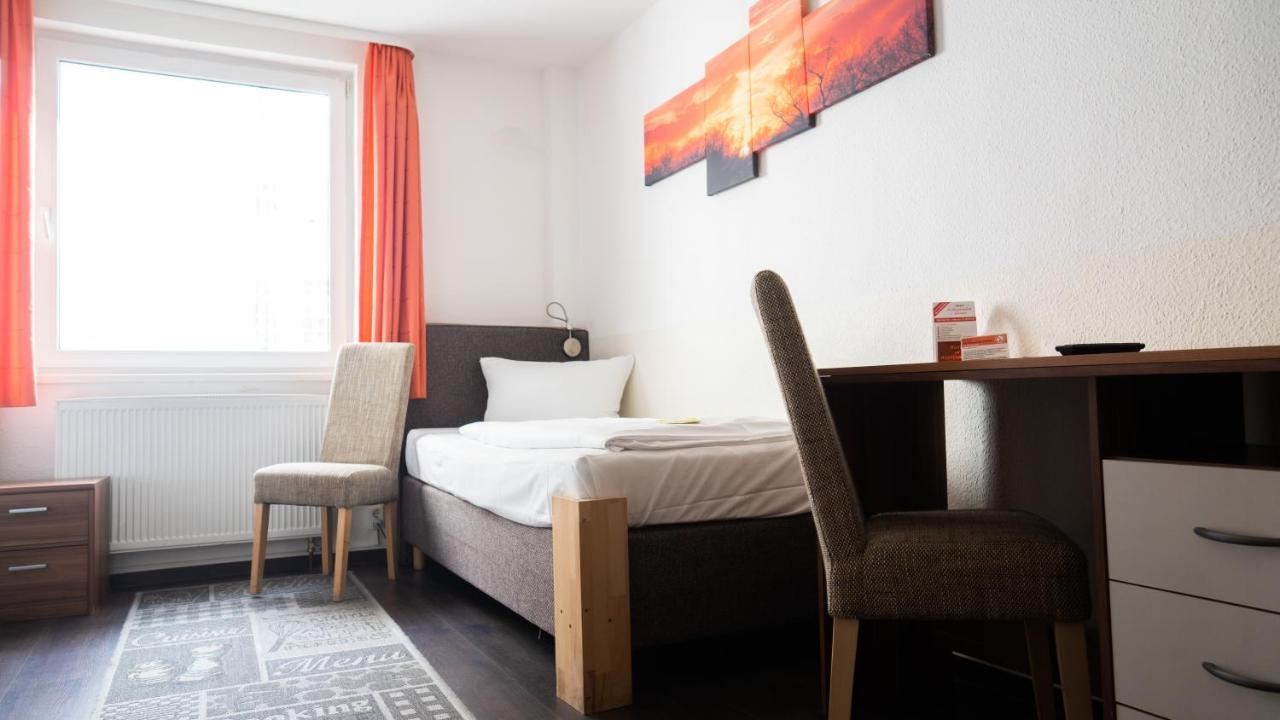 Aalreuse Hotel Rostock Ngoại thất bức ảnh